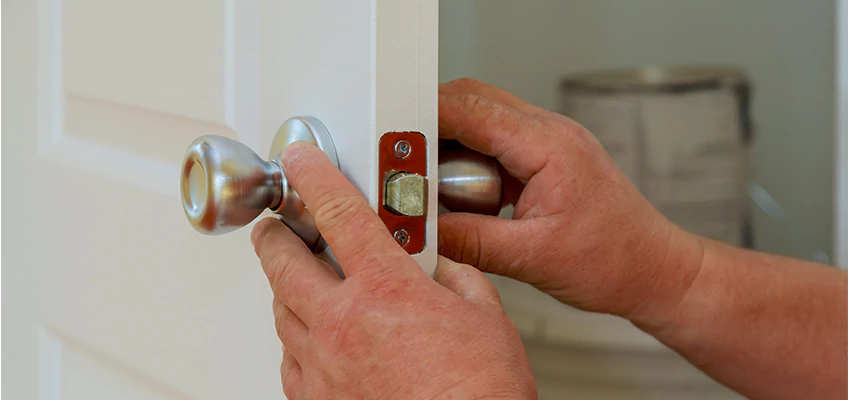 AAA Locksmiths For lock Replacement in Grand Terrace, California